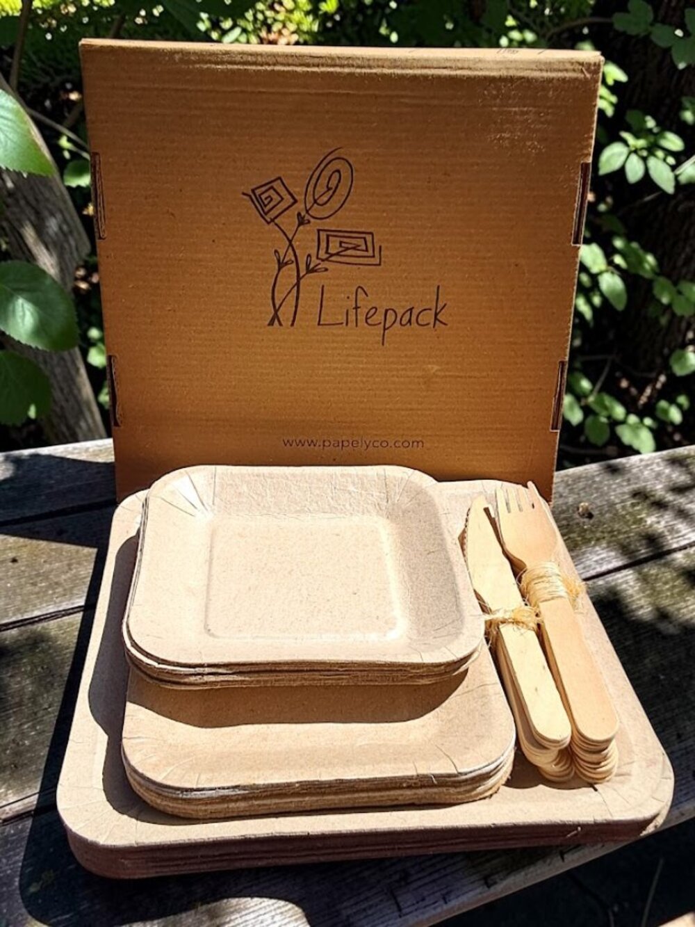 Lifepack Eco-Friendly "Plantable" Tableware , 100% Compostable & Biodegradable